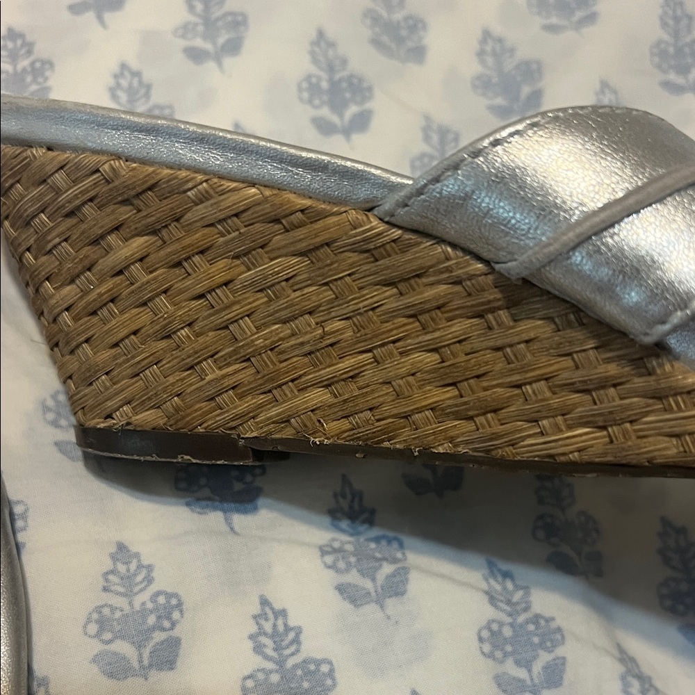 Lilly Pulitzer Silver Women's Sandals - Picture 3 of 5